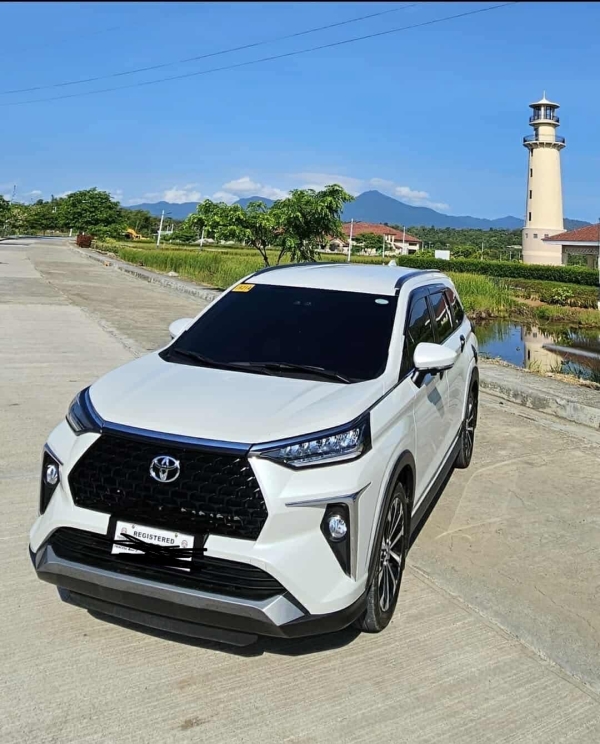 TOYOTA VELOZ