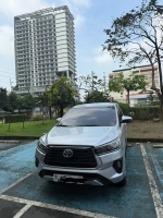 TOYOTA INNOVA