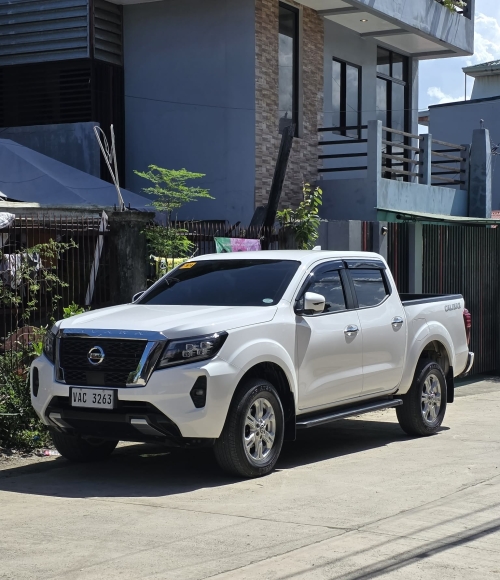 NISSAN NAVARA 4x2