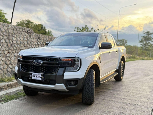 FORD SPORTS 4x4